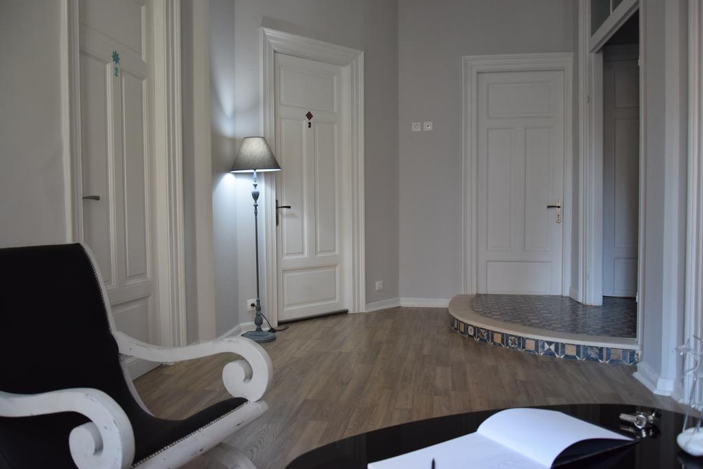 Megaron11 Apartments Салоніки Екстер'єр фото